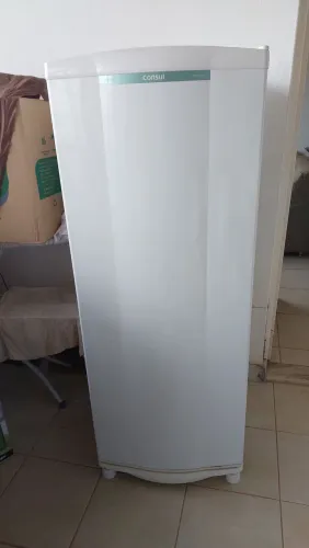 Geladeira CONSUL degelo seco 261l 220v