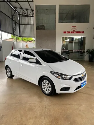 Chevrolet Onix Hatch LT 1.0 8V Flex Mec. 4P 2019