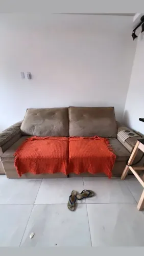 Sofá Retrátil e Reclinável 2 Lugares (Marrom/Bege Escuro) - Super Confortável!