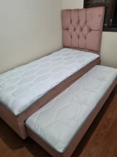 Cama Box com auxiliar