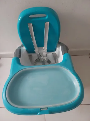 Cadeira de refeição INFANTI
