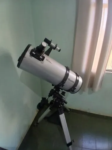 Telescópio Refrator Newtonian