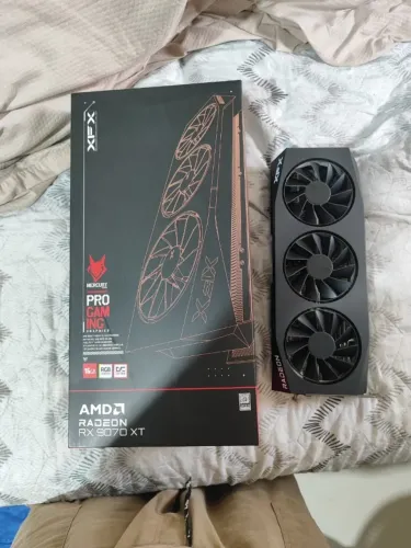 XFX Mercury RX 9070 XT OC GAMING EDITION 2 anos de garantia.