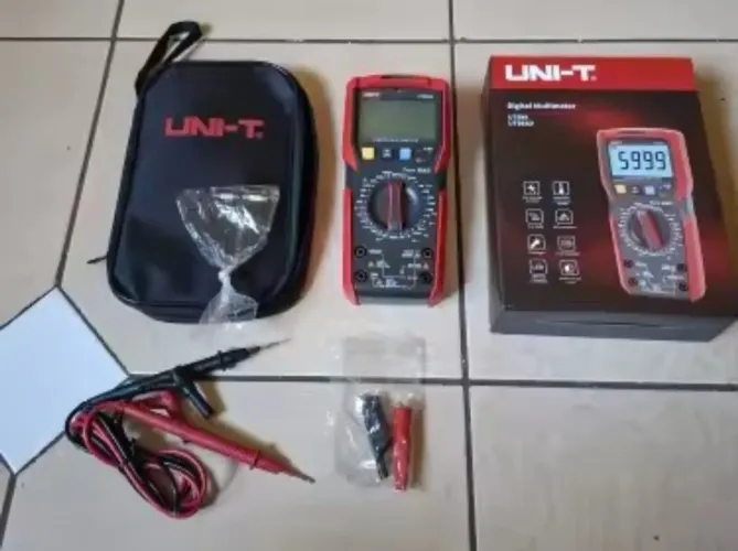 MULTÍMETRO DIGITAL PROFISSIONAL UNI-T UT89DX 