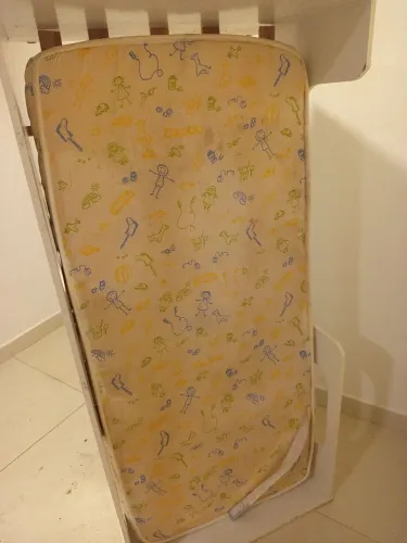 Cama de bebê