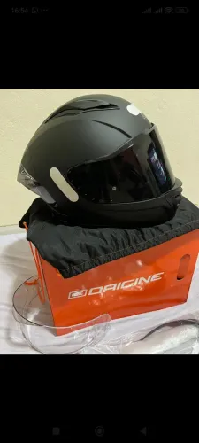 Capacete novíssimo italiano origine mesmo fabricante norisk