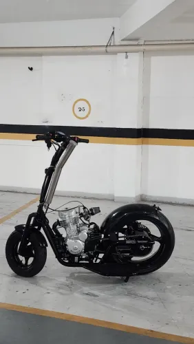 Patinete com motor de cg125