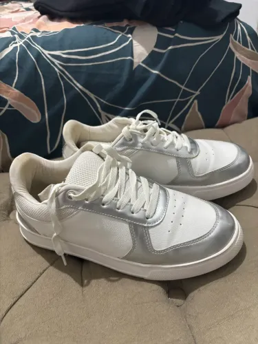 Tênis Feminino Branco 39