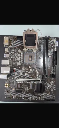 Placa Mãe MSI H410M - A PRO  PC Gamer Usada 