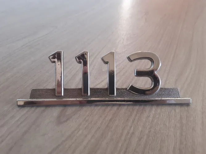 Emblema Metal Mercedes Benz 1113