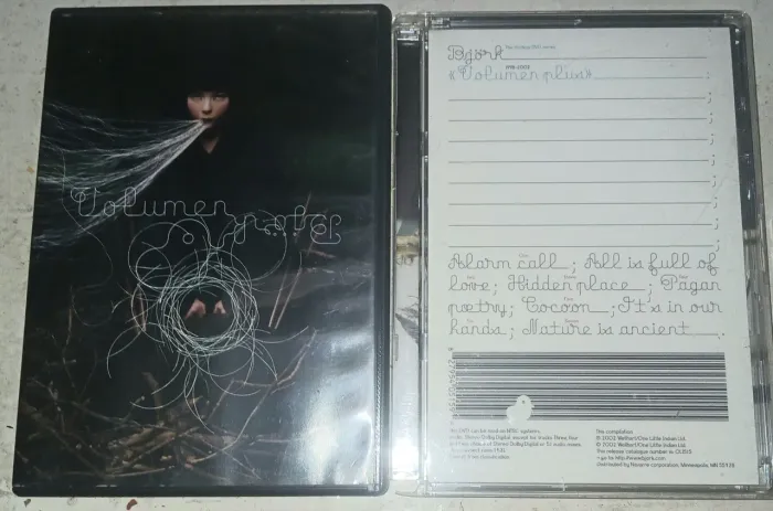 2 dvd's Bjork Volumen / Volumen Plus