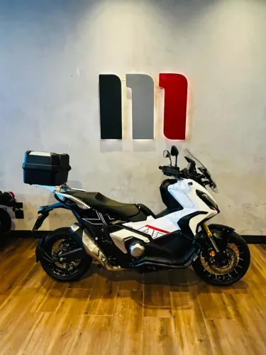 HONDA XADV 750 2024
