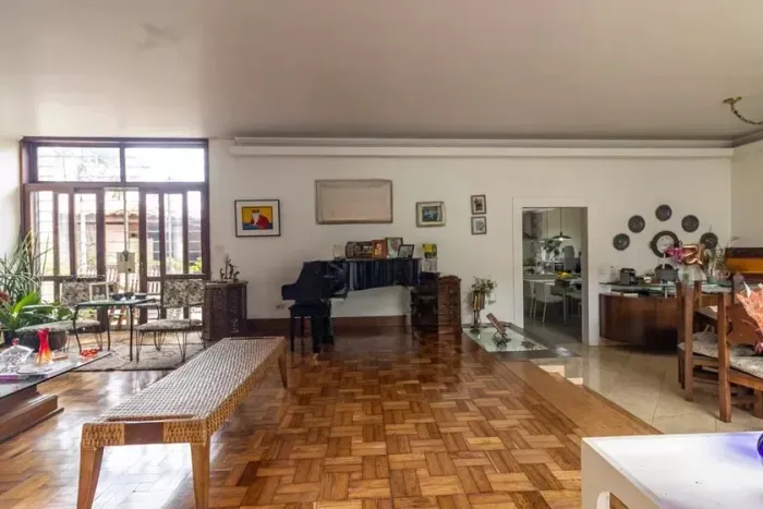 Casa à Venda - Moema, 2 Quartos, 280 m2