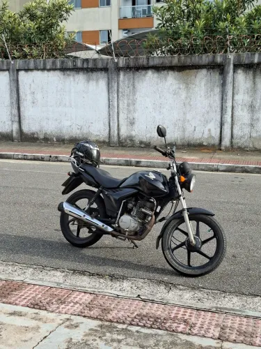 Vende se moto 2010 125cc honda