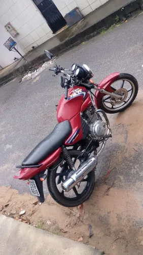Vendo moto YBR