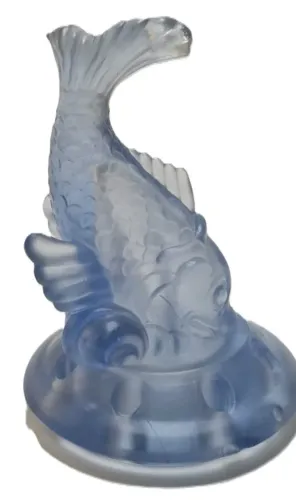 Floreira de mesa Art Decô - Peixe Saltitante em vidro moldado com acabamento fosco na cor 