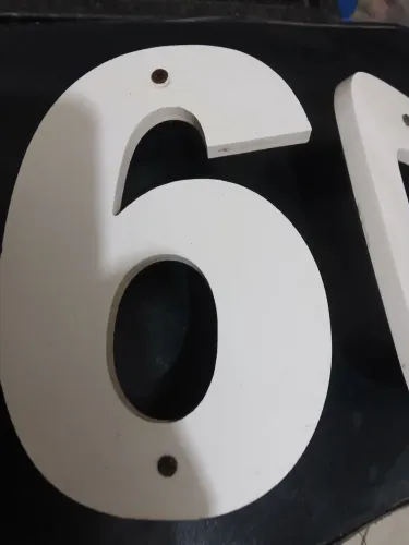 Vendo placa de numero 60 pra casa