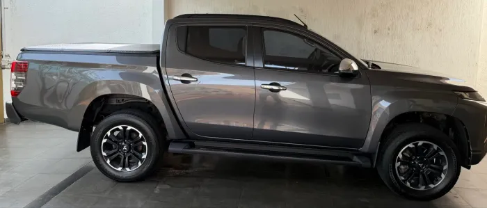 Mitsubishi L200 Triton Sport HPE 2.4 CD Diesel Aut. 2024