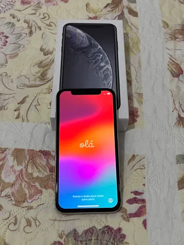 iPhone XS  64 GB Branco, em Bom estado, Bateria nova