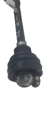 Semi Eixo Dianteiro Esquerdo Volkswagen Jetta 2011 2012 A 18