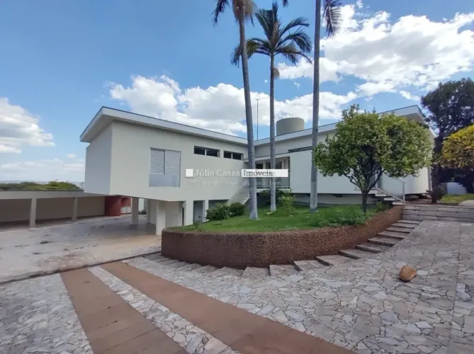 Casa podendo ser comercial ou residencial a venda com 783,40m2 no Bairro Trujillo - Soroca