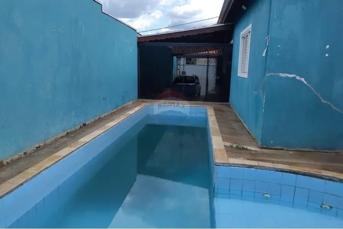 Casa espetacular em Itapira com piscina e 4 quartos!