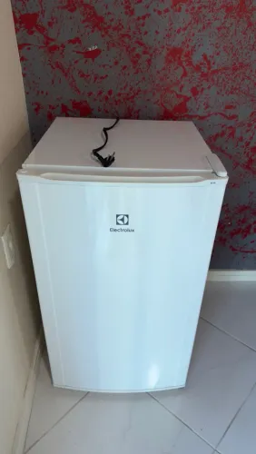 Frigobar Electrolux