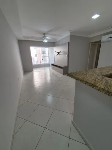 Apartamento para alugar na Rua Antonio Perez Hernandez, Parque Campolim, Sorocaba - SP