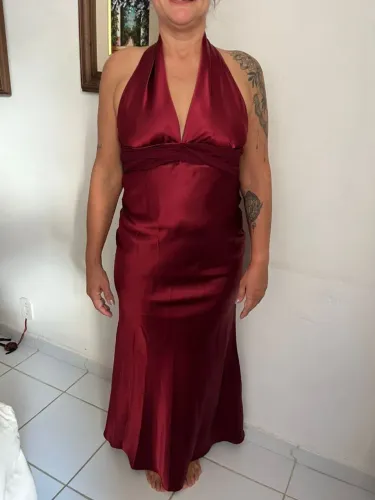Vestido de festa longo Marsala