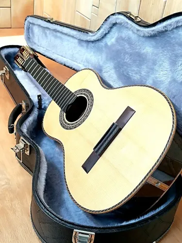 Vendo VIOLA LUTHIER INÁCIO, acabou de ficar pronta!
