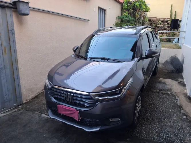Fiat Strada Volcano 1.3 Flex 8V CD 2024