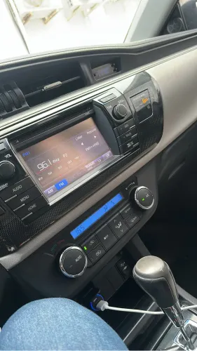 Vendo multimídia corola 2016 original