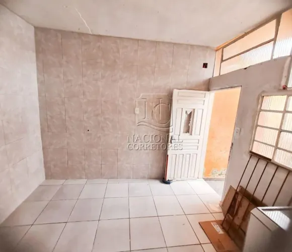 Casa para alugar, 24 m² por R$ 1.000,00/mês - Vila Suíça - Santo André/SP