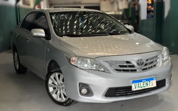 Toyota Corolla Altis 2.0 Flex 16V Aut. 2012