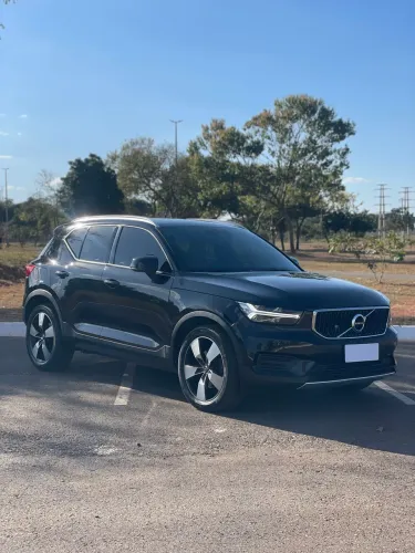 Volvo XC40 T-5 Momentum 2.0 252cv AWD 2018