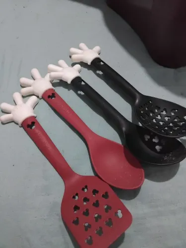 Colheres do Mickey