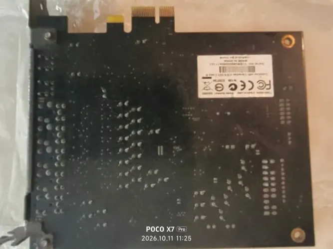 Placa De Som Creative Sb880 Pci Express X-fi Titanium