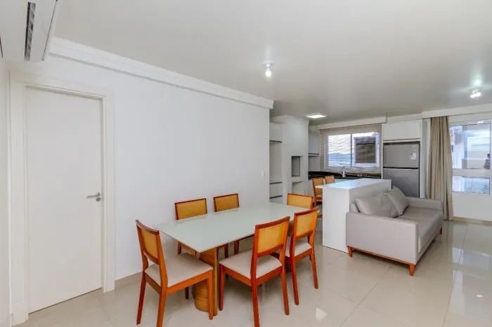 Apartamento à venda no Centro em Balneário Camboriú.