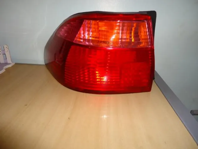 Lanterna traseira Honda Acoord 2008