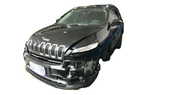 Sucata Para Vender Peças Jeep Cherokee 2015