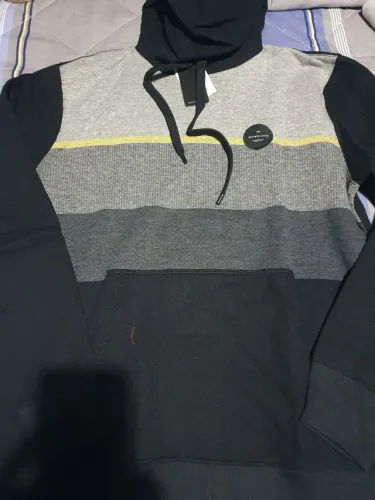 Moletom Quiksilver Original tam M Novo Zerado na etiqueta