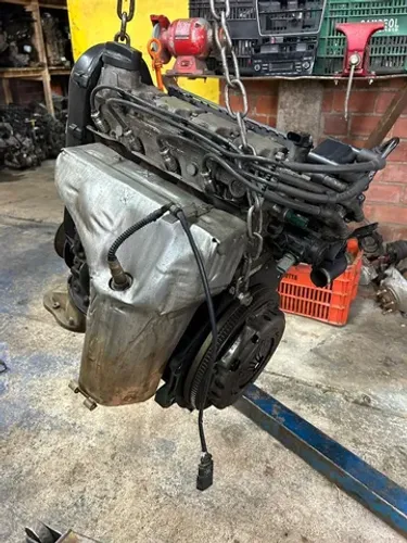 Motor Volkswagen Saveiro 1.6 8v 2014 104cvs Flex - Rs Auto Peças