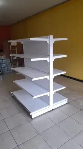 Gôndolas de Centro reforçadas