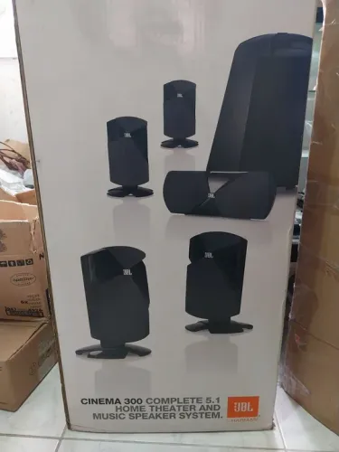 Systema de caixas de home theater 5.1 jbl 300