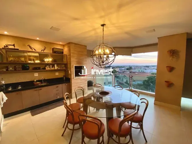 APARTAMENTO DUPLEX COM 4 SUÍTES E 3 VAGAS DE GARAGEM
