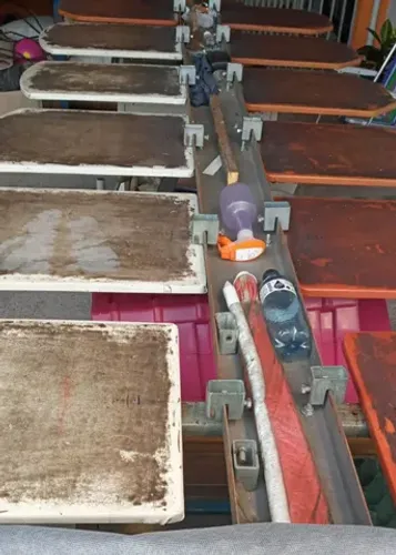 Mesa com 12 berços 