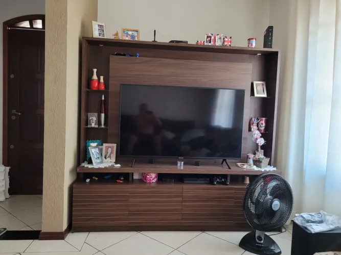 Móvel para TV Completo com Painel e Rack