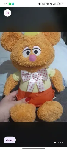 pelúcia do fozzie bear (urso fozzie) da linha muppet babies da disney.