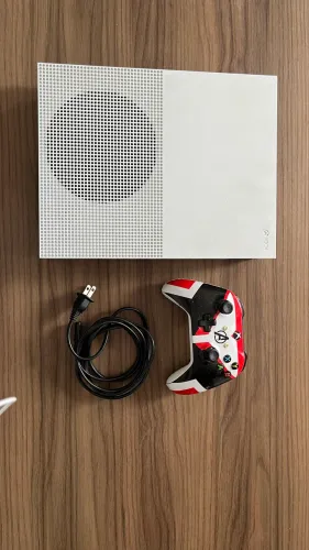 Xbox ONE S (1 TB) Só jogar