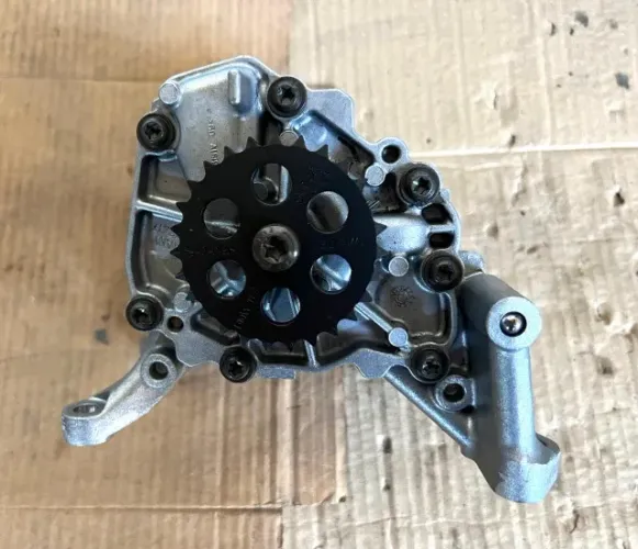 Bomba de óleo Bmw 320i G20 19-23 8631810 M12466